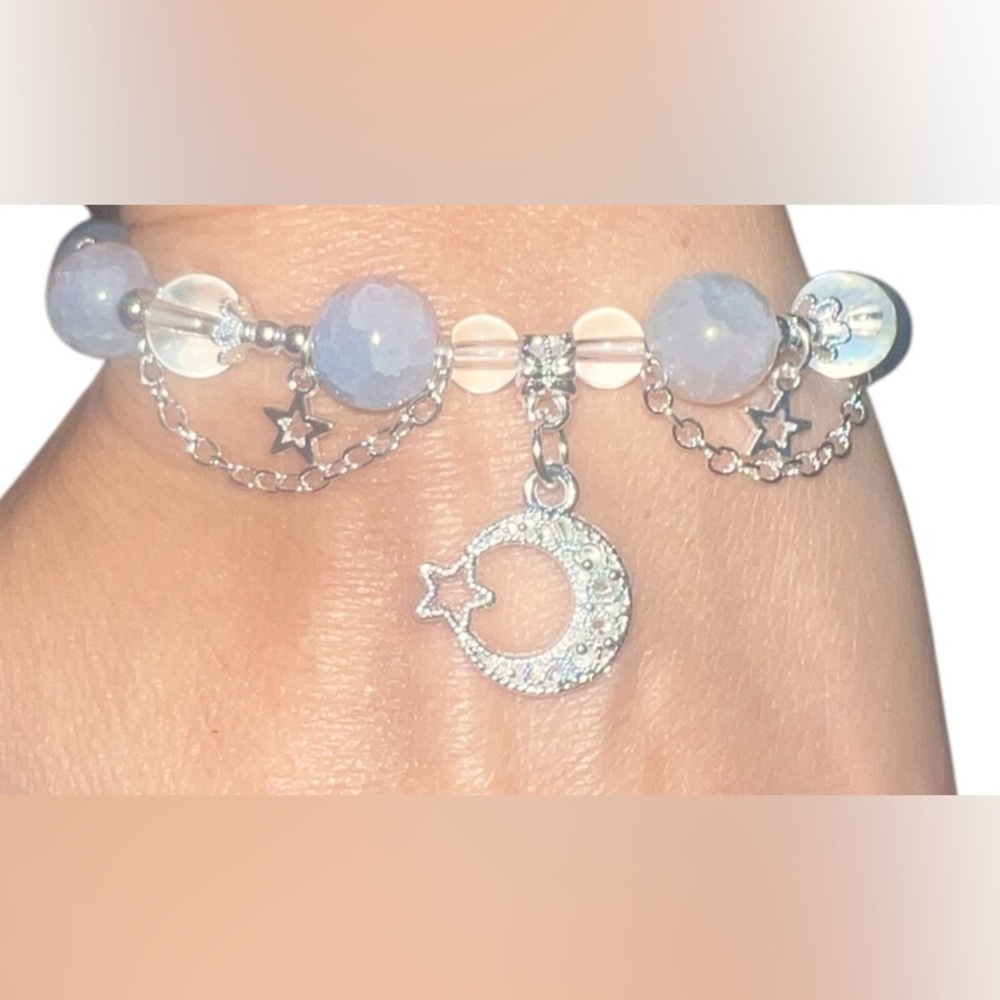 NEW Gorgeous Glass Beaded Bracelet With Moon and Stars Dangle - Picture 2 of 3